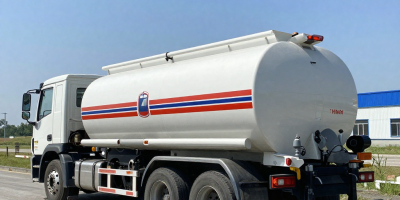 freepik__tanker-gas-trucks__44720.png